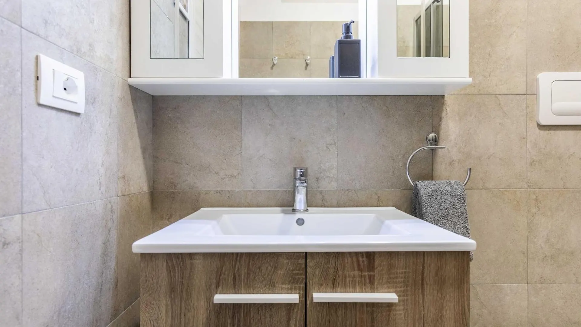 Divi Apartments Milano - Strategic Place Italy